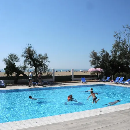 Camping Punta Falconera Camping & Village 2*