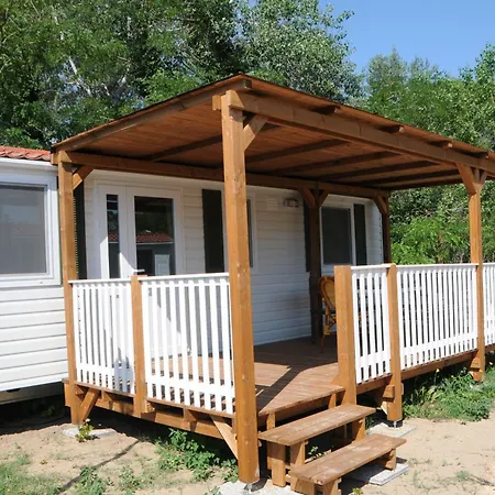 Punta Falconera Camping & Village 2*