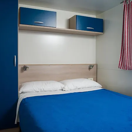 Punta Falconera Camping & Village 2*
